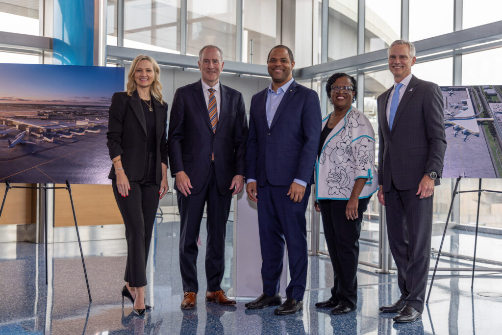 Fort Worth Mayor Mattie Parker (left) joined leaders from Dallas, DFW and American Airlines 