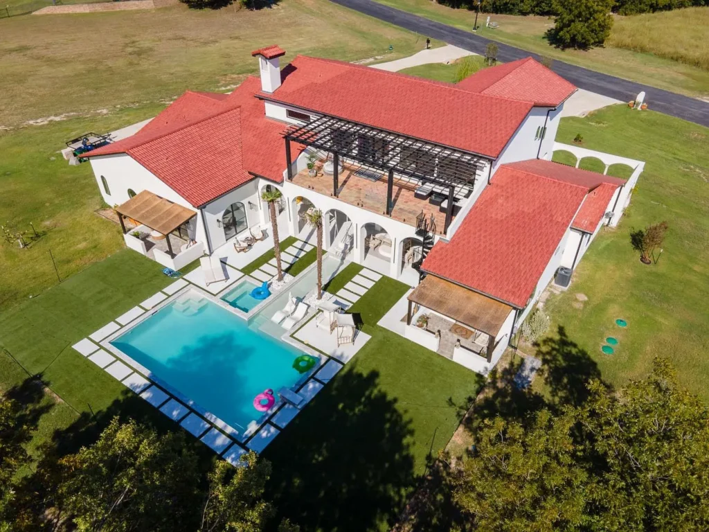 4501 Yucca Flats Trail - resort style oasis