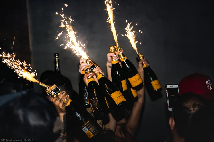 Ampersand is a party in the back