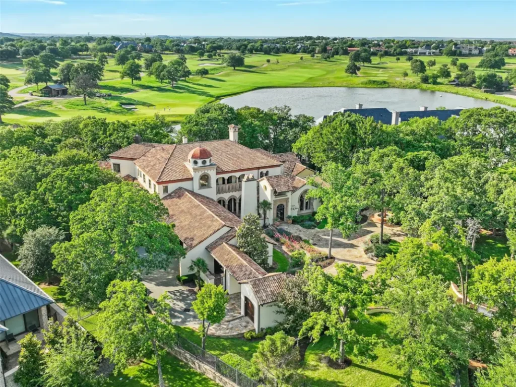 1110 Post Oak Place - is a Mediterranean manse in prestigious Vaquero