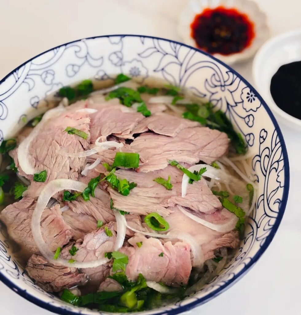 Phoenix Pho adds Vietnamese to Heritage Trace neighborhood.